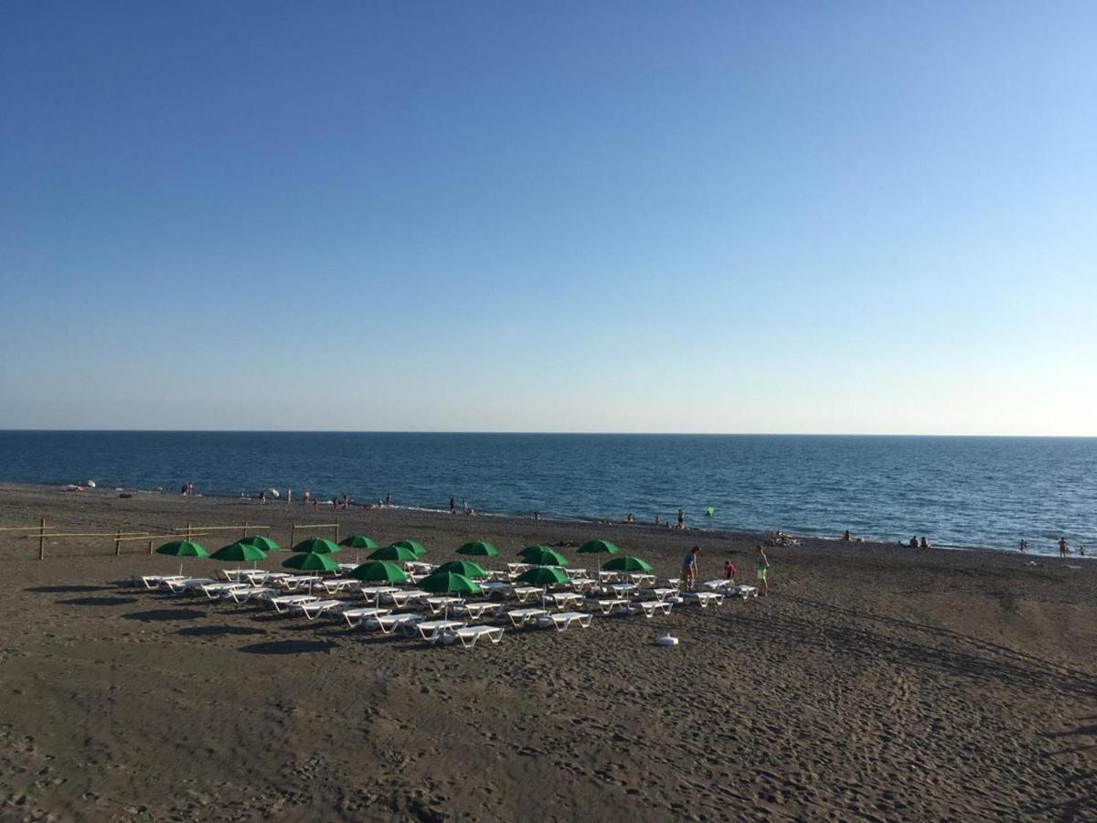 Ostrov Park-Hotel Pizunda Luaran gambar